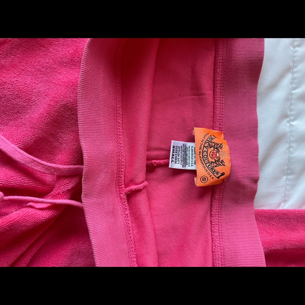 Vintage Juicy Couture Terrycloth Capris - Picture 4 of 4
